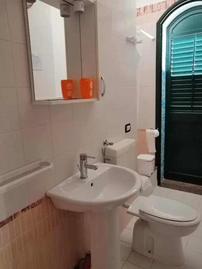 Ξενοδοχείο με διαμερίσματα Villa Oasi Dei Sogni Λαμπεντούζα